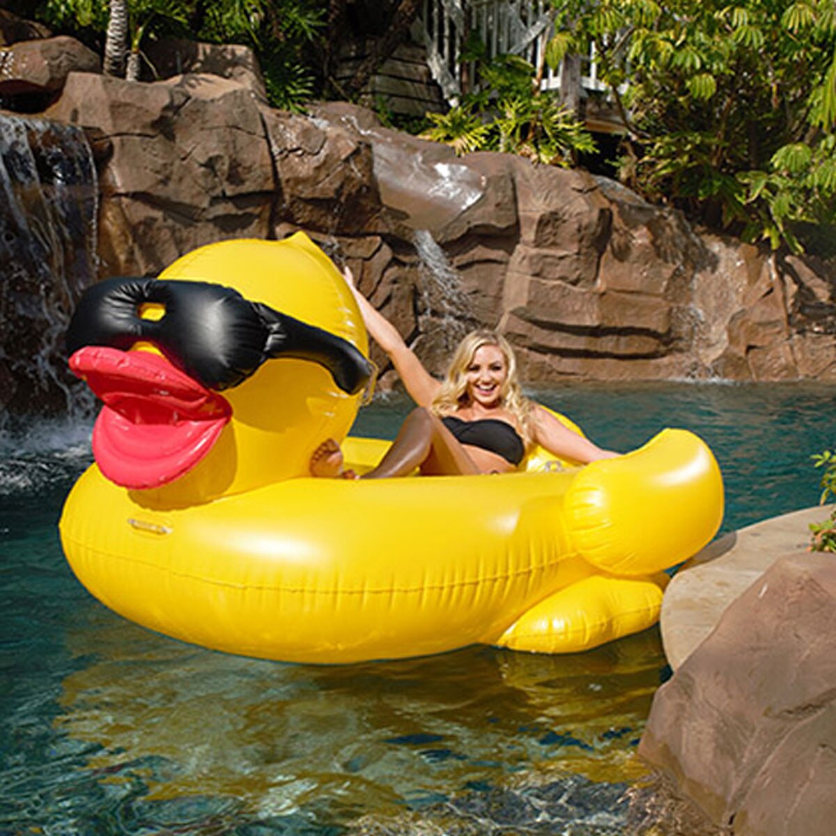 Game Giant Inflatable Duck